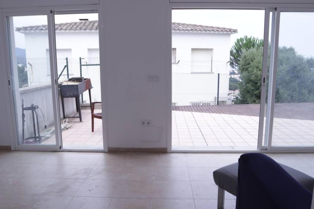 Costa Brava Apartment With Stunning Sea View Llança Exteriér fotografie